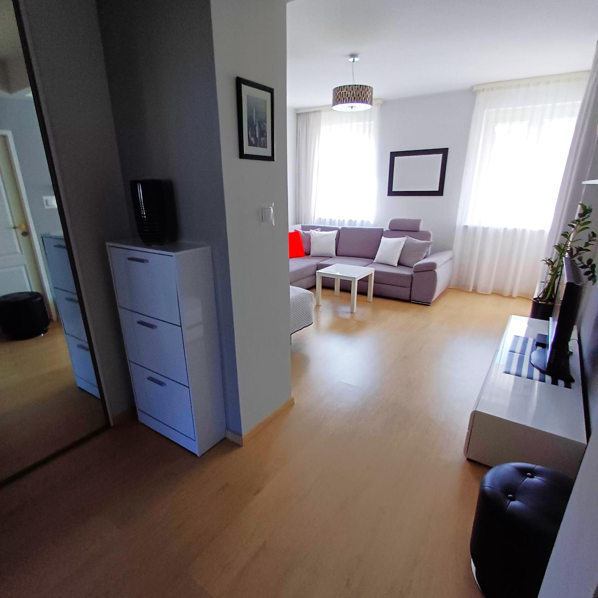 Apartament Nadmorski Las Apartment Гданск Екстериор снимка