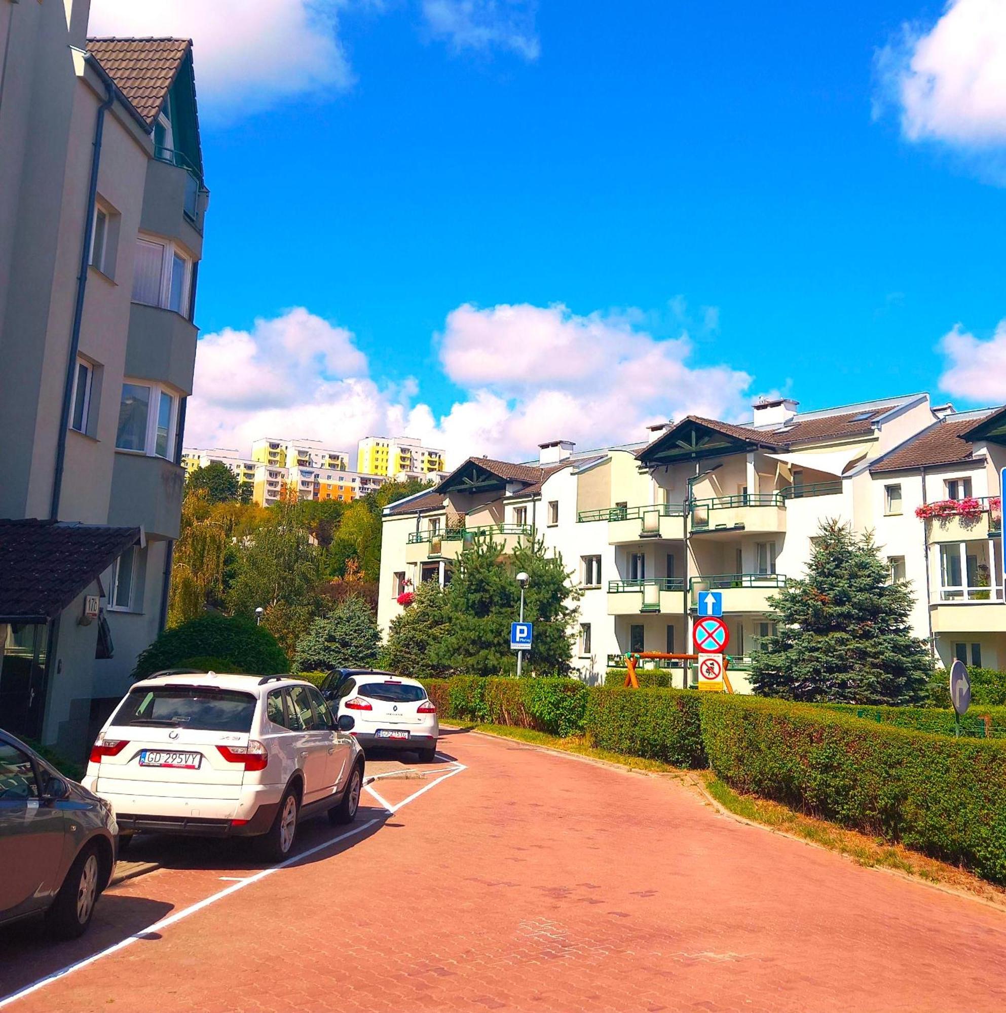Apartament Nadmorski Las Apartment Гданск Екстериор снимка